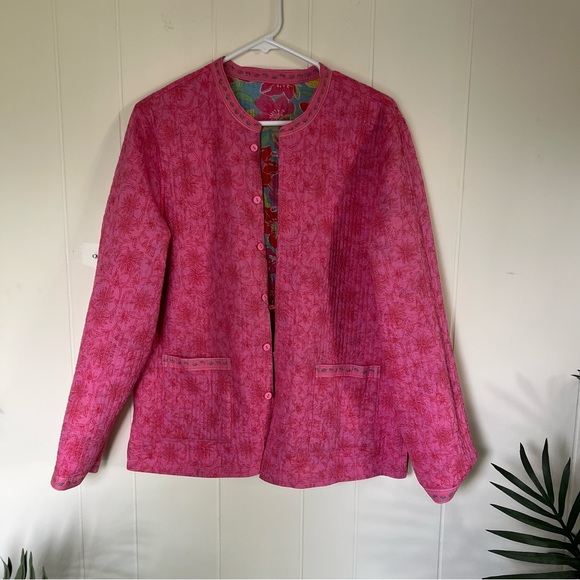 Colorful Floral Quilted Jacket with Pink Accents - Picture 3 of 8